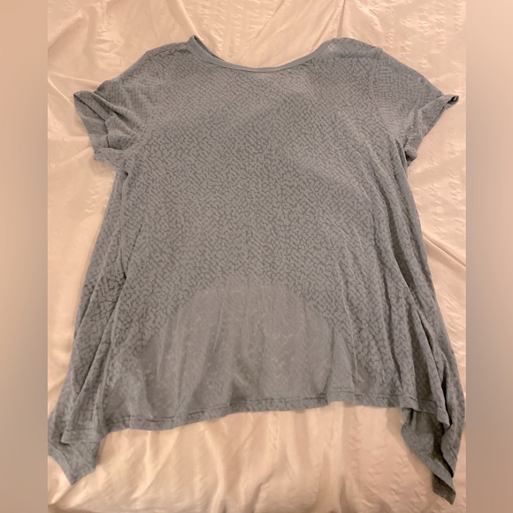 Lululemon Top - Picture 1 of 3